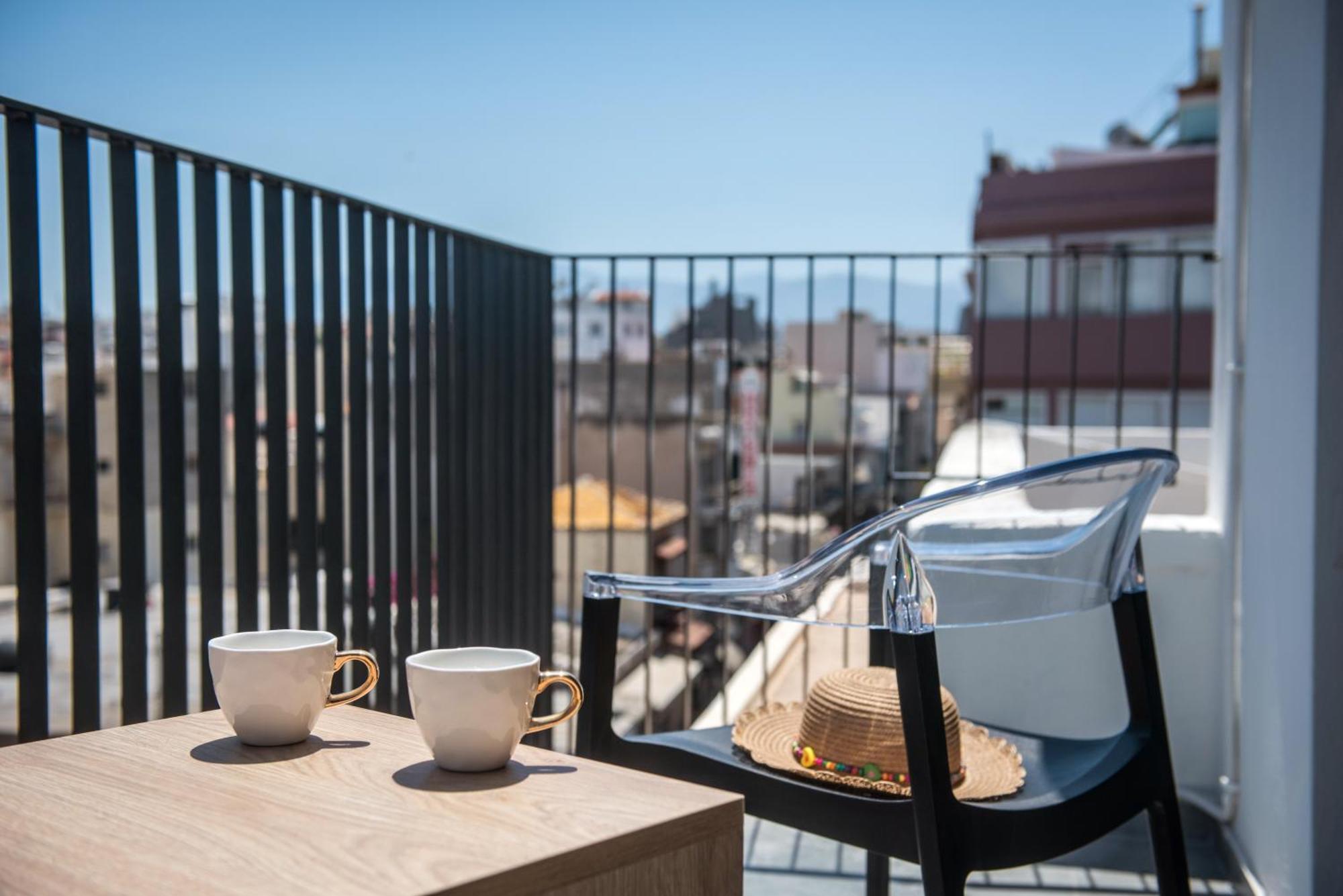 King'S Blue , Superior Living Apartment Heraklion  Exterior photo
